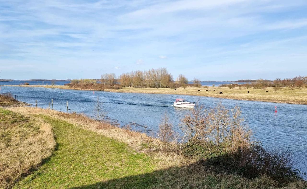 Appartement Aan Jachthaven Met Zicht Op Veerse Meer Arnemuiden Εξωτερικό φωτογραφία